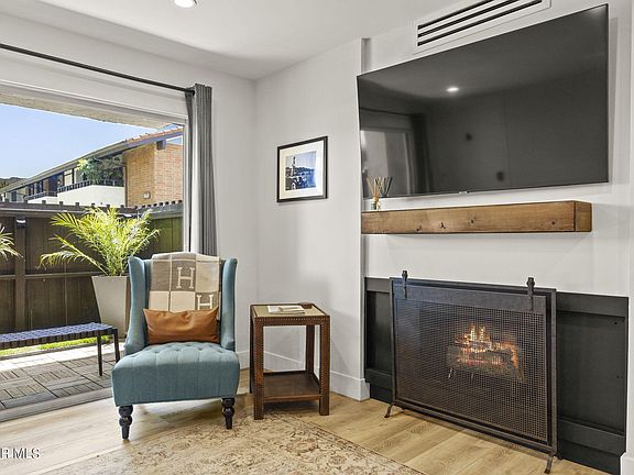 4th image of 31552 Agoura Rd Unit 5