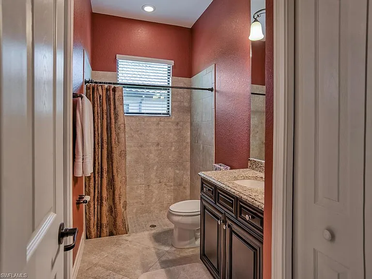 9634 Firenze Cir — Photo 19