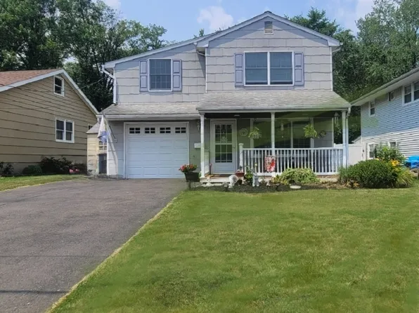 40 Lenox Ave, Green Brook Twp., NJ 08812