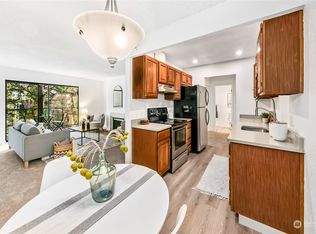 3633 Fremont Ave N #405, Seattle, WA 98103