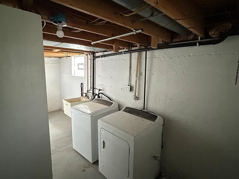 315 W Miller Ave — Photo 12