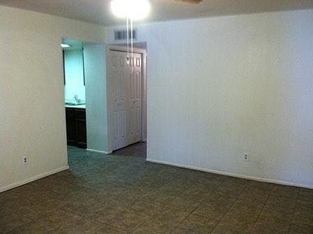 5th image of 536 E Royal Palms Dr
