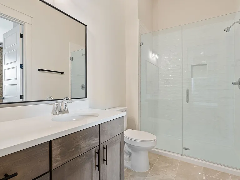 211 W Colville St #301 — Photo 9