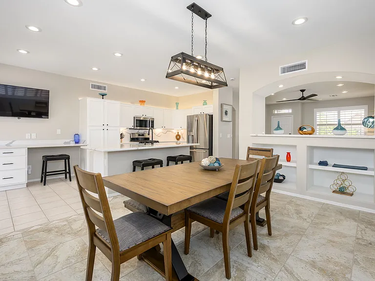 18027 W Udall Dr — Photo 2