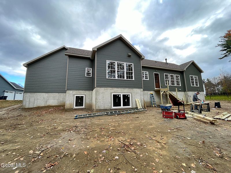 4th image of 54 Burnham Road