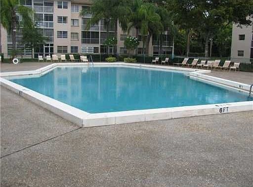 2nd image of 800 SW 125th Way APT 304