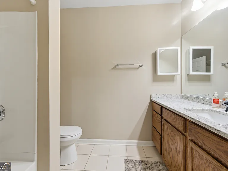 4805 W Village Way SE — Photo 16