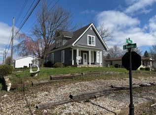 206 E Perry St, Versailles, IN 47042