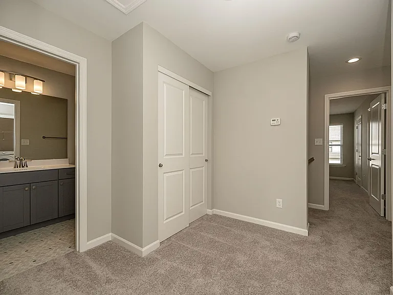 33 Wingtip Ct — Photo 22