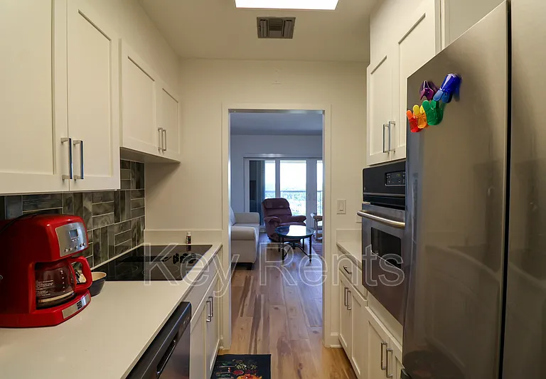 825 Bayshore Dr #1205 — Photo 5