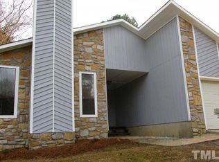 5951 Dalton Rd, Fayetteville, NC 28314