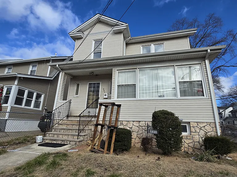 231 Williamson Ave #1B — Photo 1