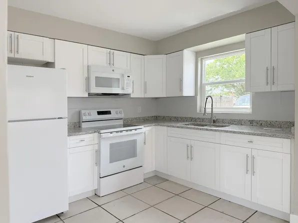 1920 SW 44th Ave #2, Fort Lauderdale, FL 33317