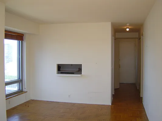 Sold by Royal Operation System | media 2