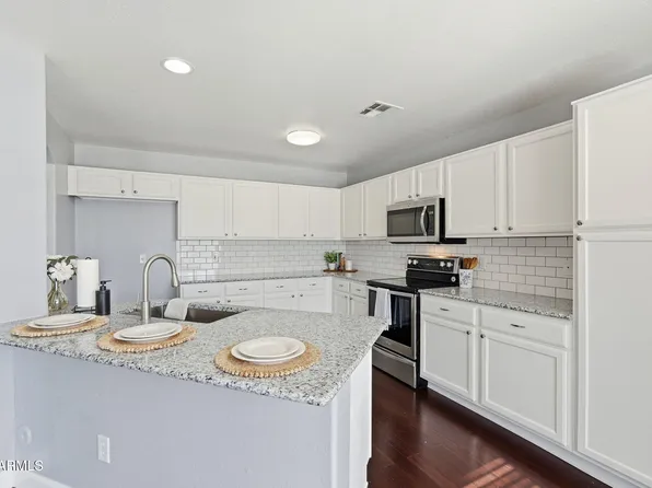 1707 W HARDING Avenue, Coolidge, AZ 85128