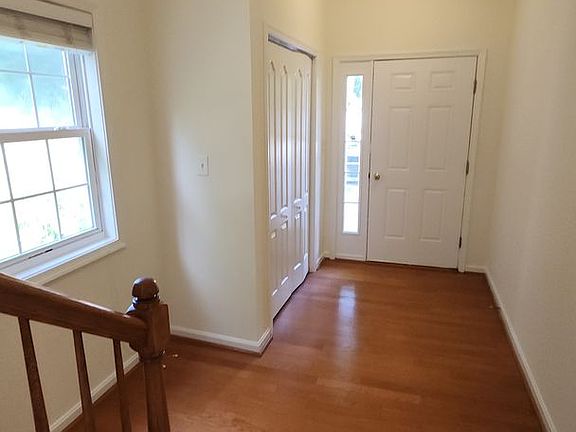 2nd image of 131 Pumpkin Patch Ln