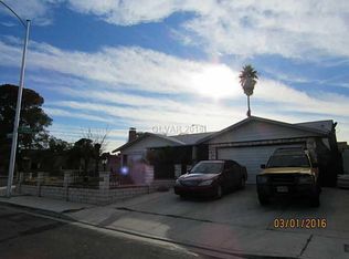 208 Lightning St, Las Vegas, NV 89145