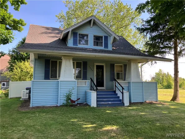 7331 W Somerset Rd, Appleton, NY 14008