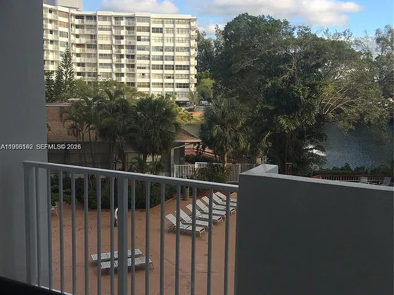 1200 NE Miami Gardens Dr #315W — Photo 26
