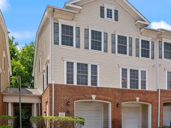 7134 Huntley Creek Pl #71B, Alexandria, VA 22306