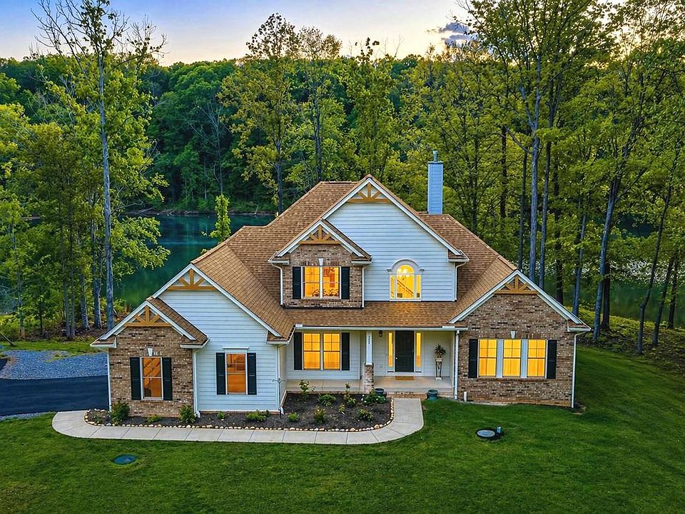 1st image of 225 Raven Rd