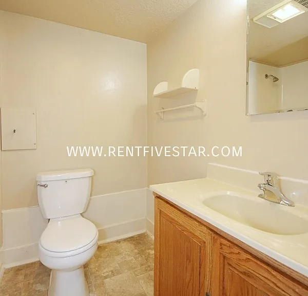 840 Jefferson Ave #A — Photo 9