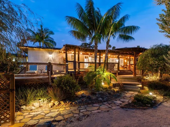 890 Passiflora Ave, Encinitas, CA 92024