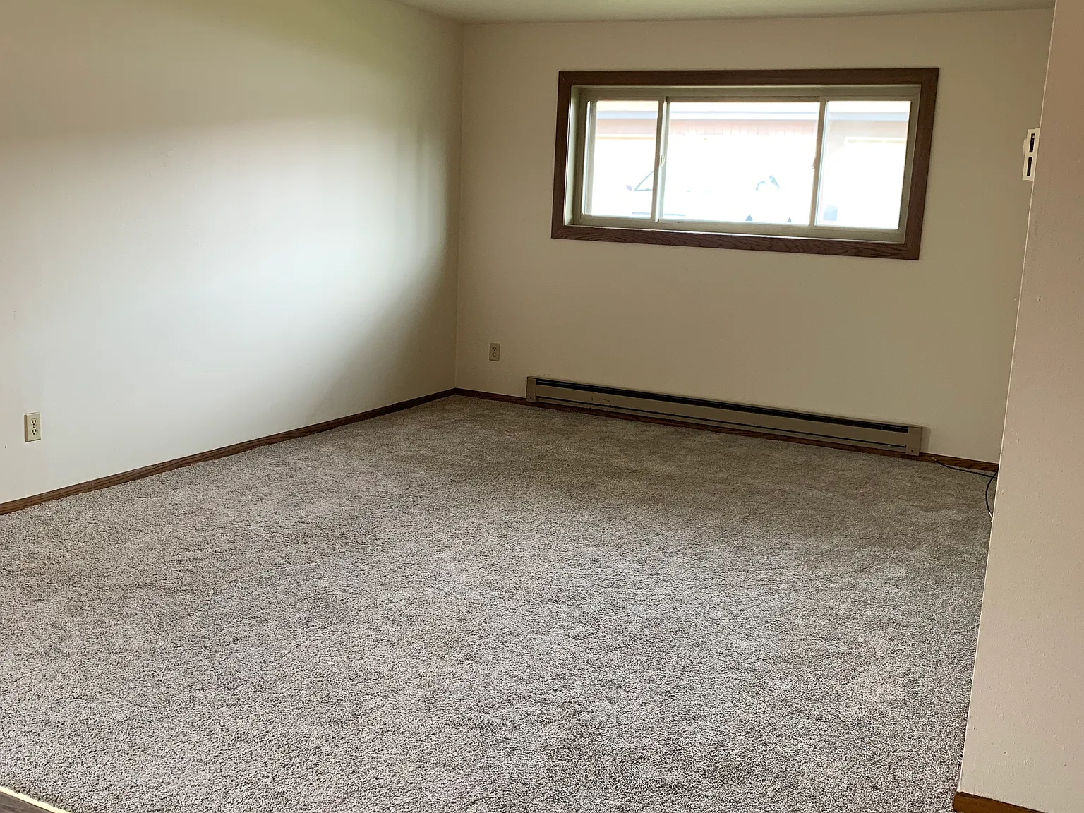 3 bed, 1167 sqft, $765 — Photo 4