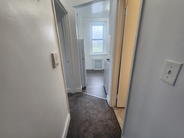 5022 40th St #5E — Photo 8