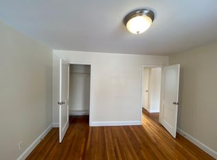 266A Harvard St APT 3, Cambridge, MA 02139