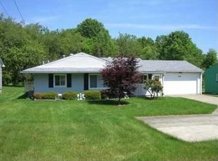 1656 Mercer Ave, Hermitage, PA