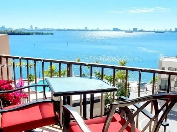 1800 NE 114th St, Miami, FL