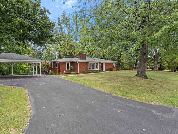 3rd image of 119 Greenwood Rd
