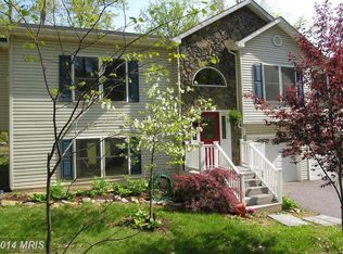 448 Sylvan Ln, Harpers Ferry, WV 25425