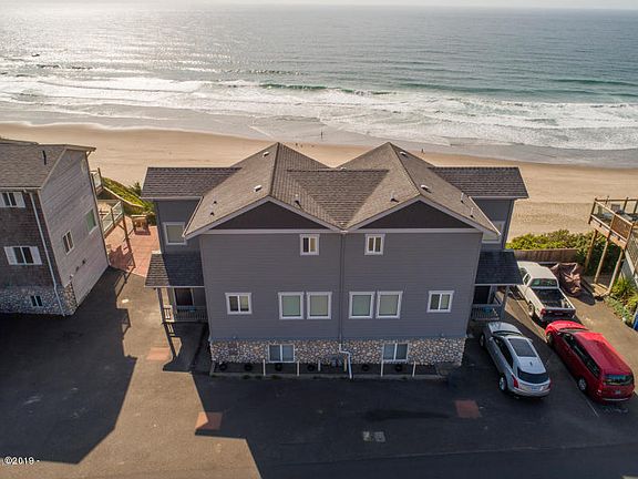 4th image of 2207 SW Coast Ave