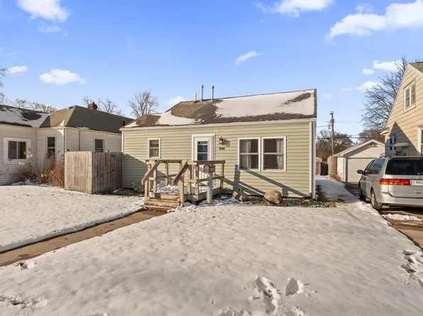 1937 E Donald St, South Bend, IN 46613