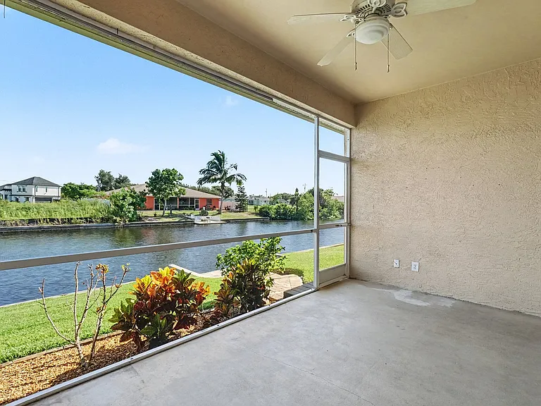 627 SW 47th Ter #627 — Photo 19