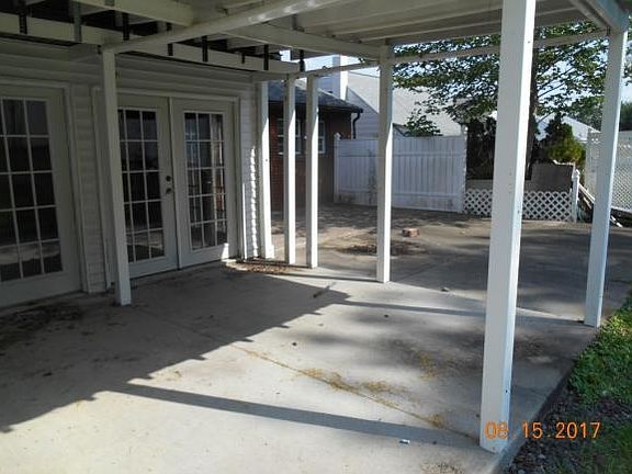 4th image of 725 Prescott Ave