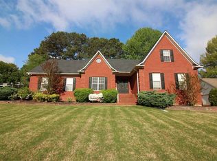 527 McO Rd, Jackson, TN 38305