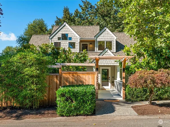 13245 67th Avenue NE, Kirkland, WA 98034