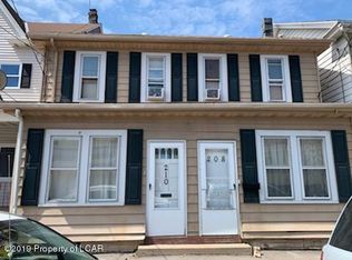 208 S Pine St, Hazleton, PA 18201