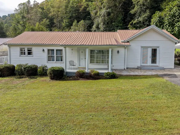 27 Gap Br, Millstone, KY 41838