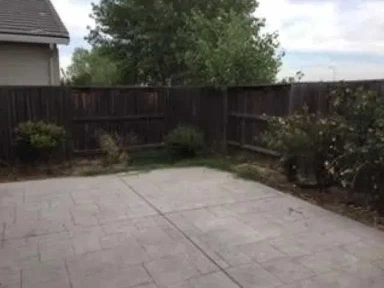 376 Noble Dr — Photo 10