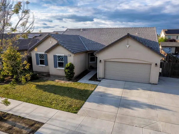 6246 W Harold Avenue, Visalia, CA 93291