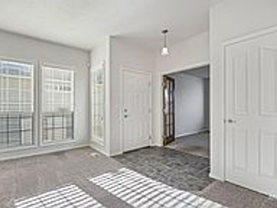 1st image of 9948 W Sleepy Hollow Ln