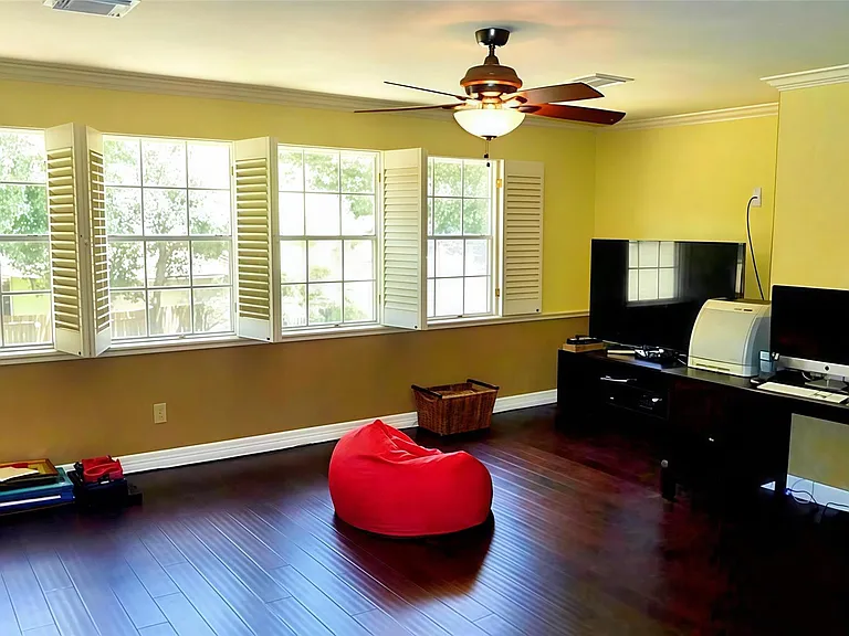 3814 Bayou Bend Ct — Photo 20
