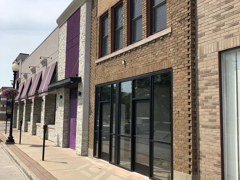 1st image of 22917 Woodward Ave