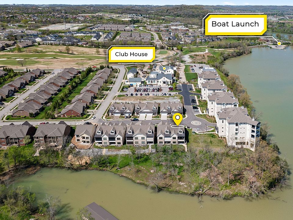 2nd image of 1024 Club View Dr #B302