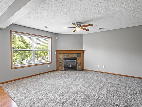 3rd image of 15844 60th Ave N