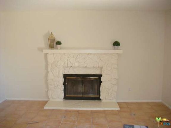 4th image of 846 Truman Ct